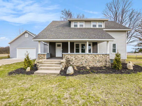 6941 W 64th St, Fremont, MI 49412