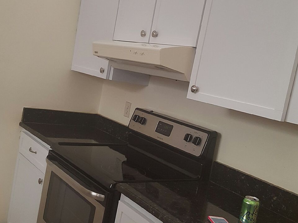2nd image of 152 Rosewood Cir