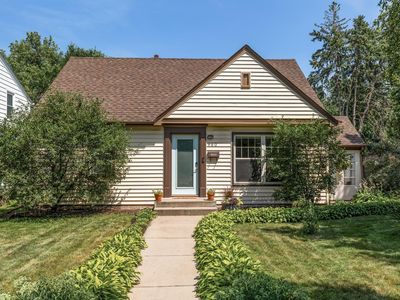 960 Hall Ave, West Saint Paul, MN, 55118