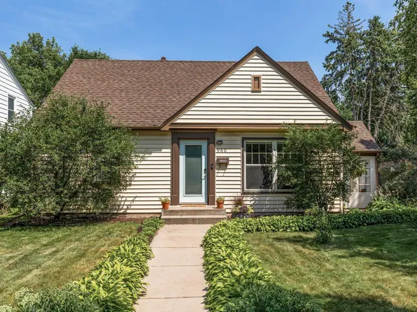 960 Hall Ave, West Saint Paul, MN 55118