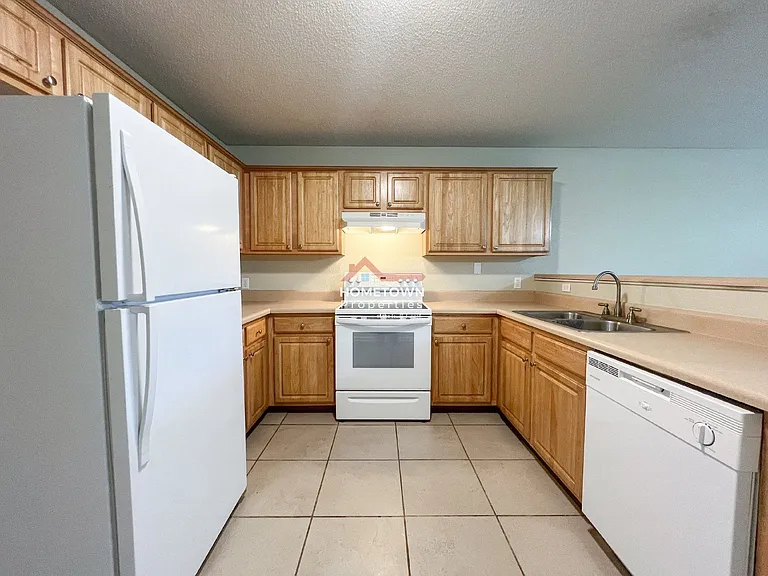 1106 Fretz St #A — Photo 3