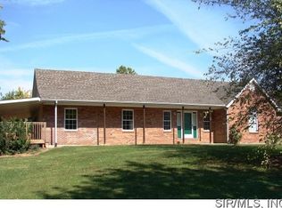 7601 Lebanon Rd, Collinsville, IL 62234