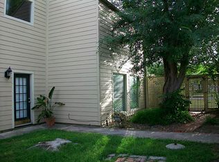1623 W Adoue St, Alvin, TX 77511