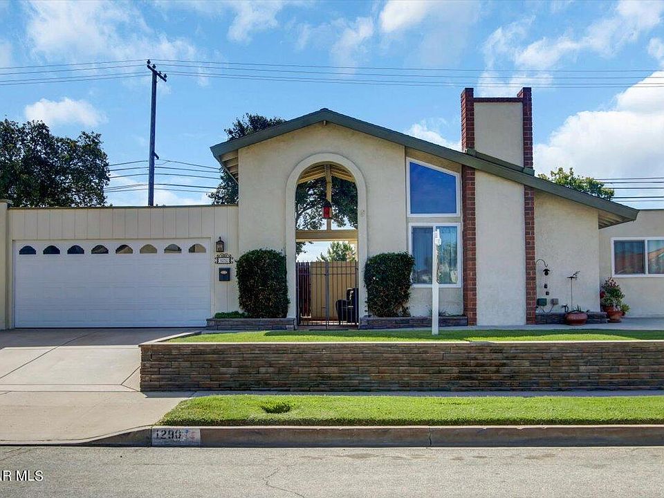 1st image of 1290 N Gracia St