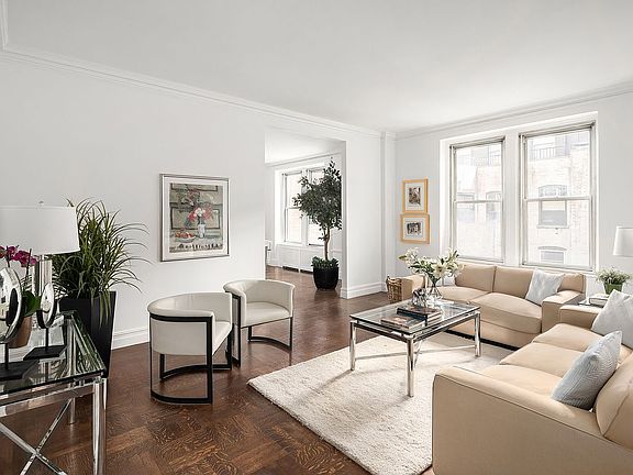 2nd image of 955 Park Ave #7E