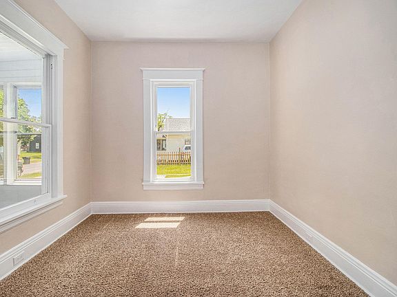 5th image of 705 S 23rd St