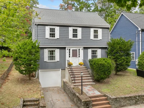 14 Fayette St, Arlington, MA 02476