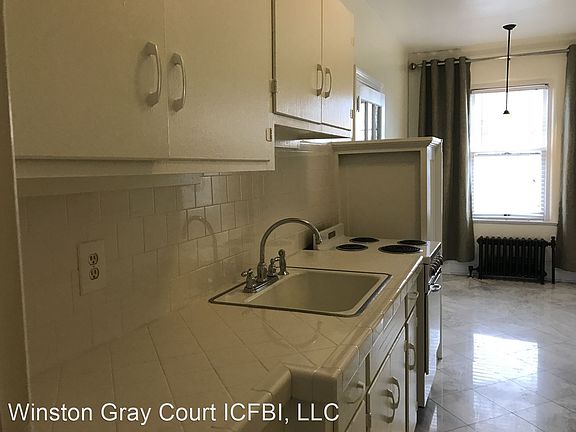 5th image of 450 N Broad St APT 205