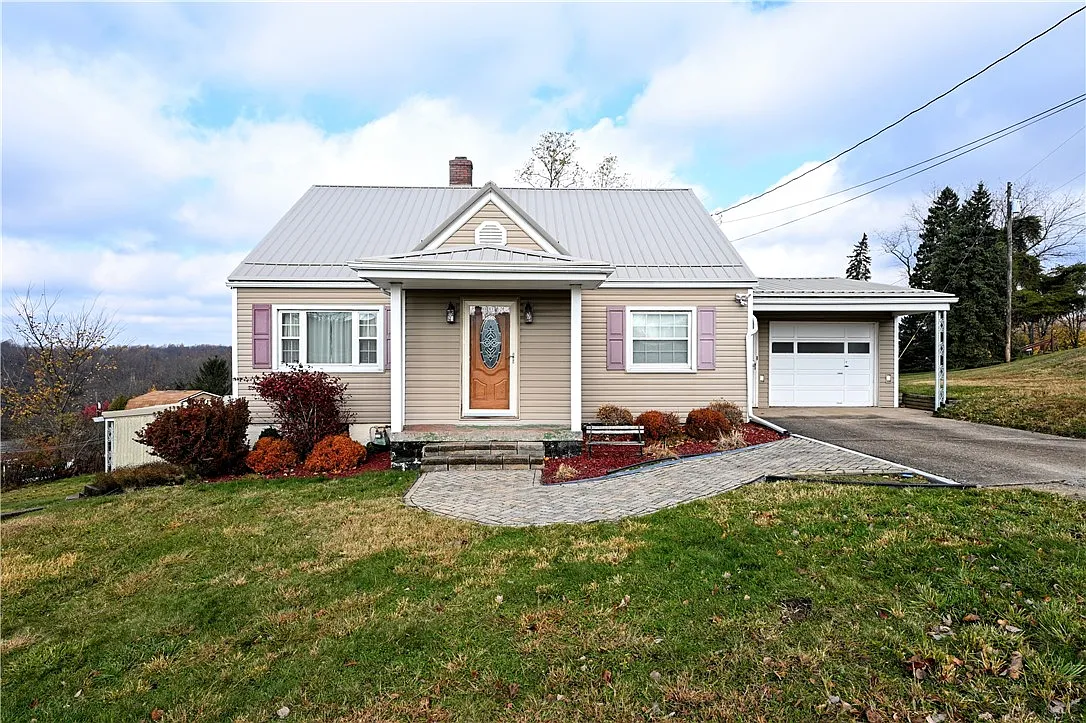 25 Park Dr photo 1