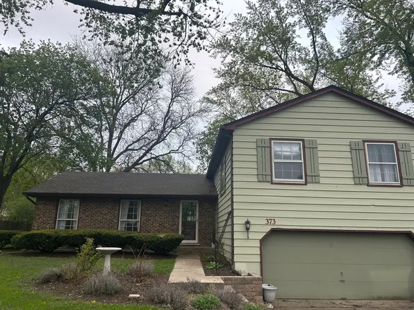 27W373 Aspen Ct, Winfield, IL 60190