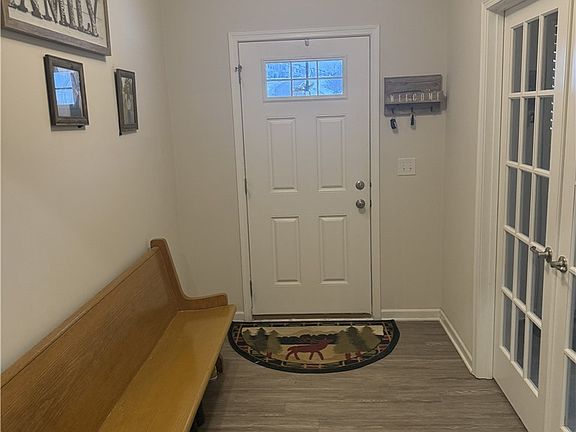 3rd image of 3659 Shady Timber Dr
