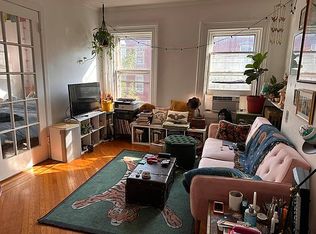 164 N 6th St APT 4, Brooklyn, NY 11211