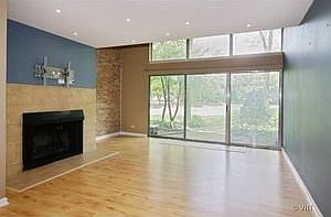 3rd image of 5969 Meadow Dr