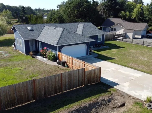 100 Mccawley Drive, Sequim, WA 98382