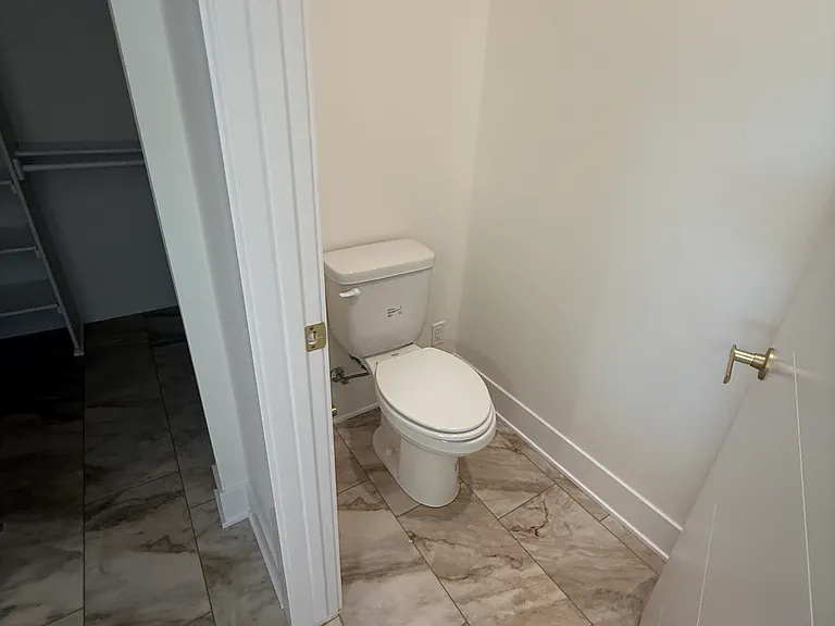 11013 Bearcreek Dr — Photo 33