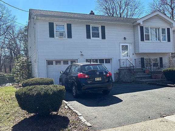 3rd image of 31 Gracel St