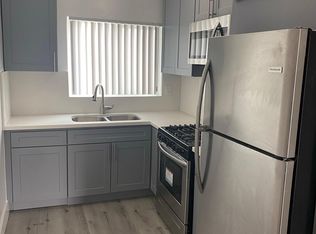 4025 Palmyra Rd #16, Los Angeles, CA 90008