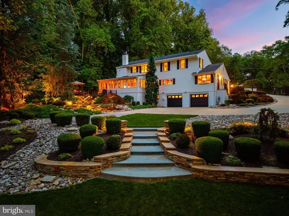 15 Stafford Pl, Yardley, PA 19067