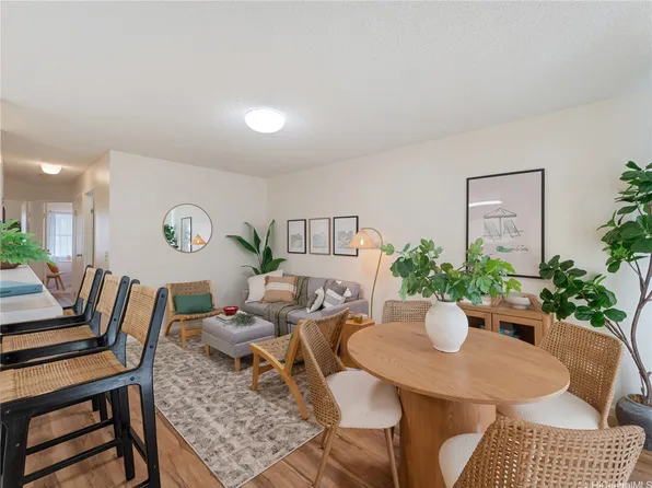 95-1063 Kaapeha St APT 131, Mililani, HI 96789