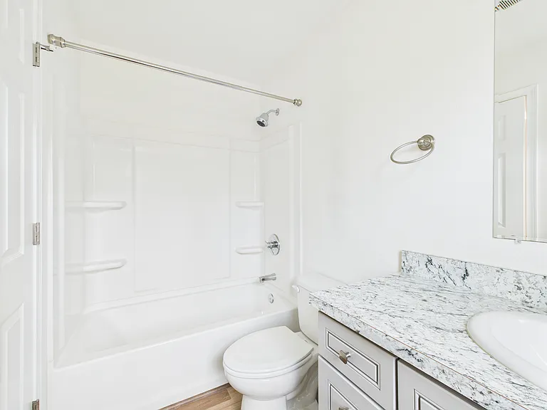 1771 Dallas Dr — Photo 16