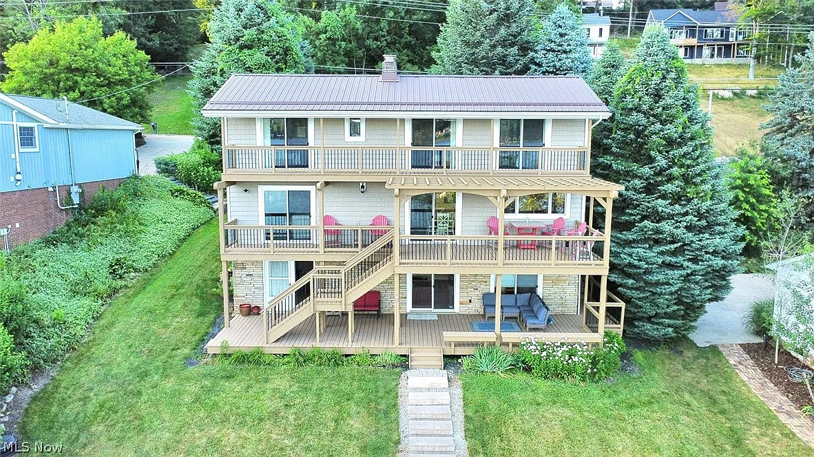 24 E Mohawk Dr photo 1