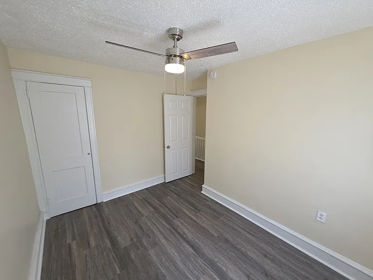 1408 Church St — Photo 14