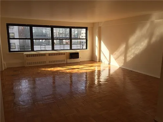 Rented by David Francis New York LLC | media 15