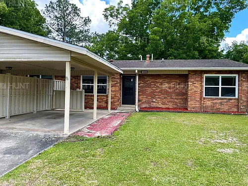 1425B White Ct Photo 1