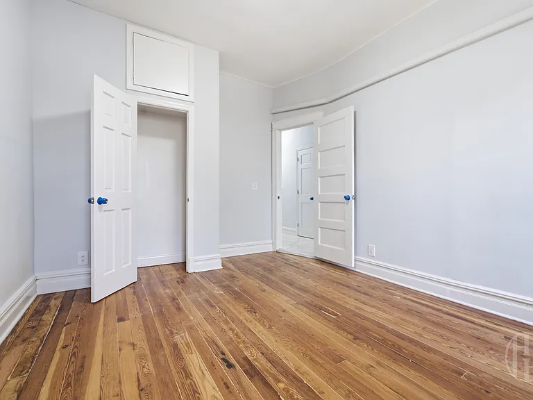 204 E 31st St #2 — Photo 4