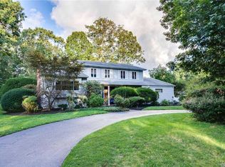 186 Warner Rd, Huntington, NY 11743