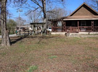 214 S Vine Ave, Mountain View, AR 72560