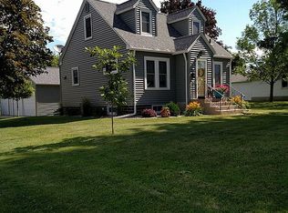 801 10th Ave N, Saint James, MN 56081