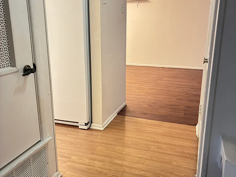 10919 Whisper Rdg — Photo 20