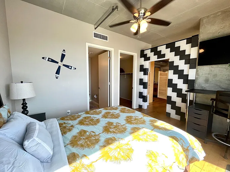 353 E Bonneville Ave #7 — Photo 20