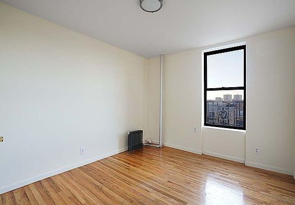 3rd image of 509 W 135th St #4D