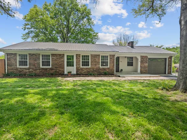16 Meadowbrook Dr, Frankfort, KY 40601