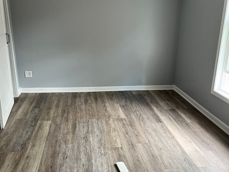 Eat-in kitchen/Dining Room