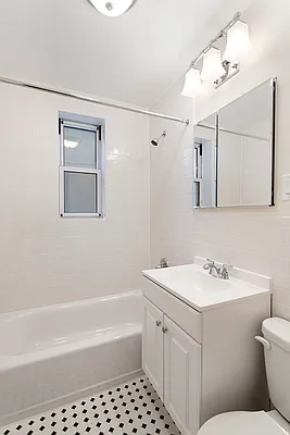 Rented by Corcoran | media 18