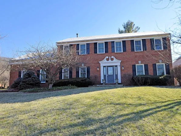 4246 Ashley Oaks Dr, Cincinnati, OH 45227