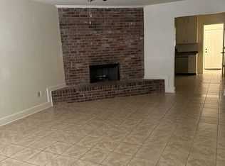 2104-A Admiral Ct, Tallahassee, FL 32308