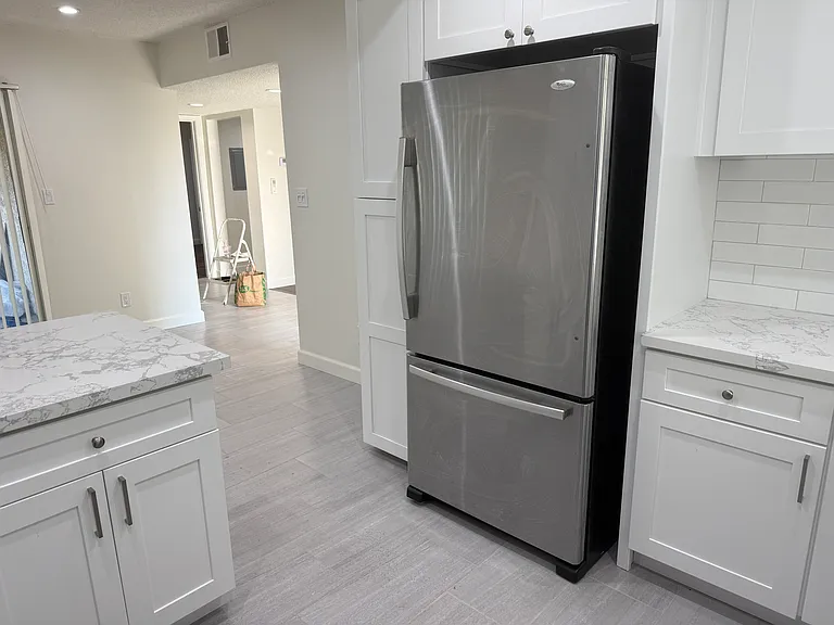 1320 S Del Mar Ave — Photo 10