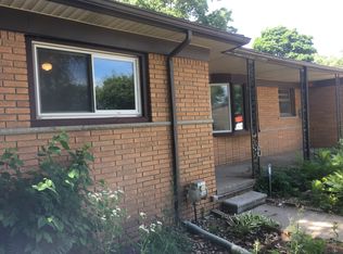 10241 Dartmouth Ave, Oak Park, MI 48237