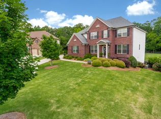 305 Spotted Ridge Cir, Woodstock, GA 30188