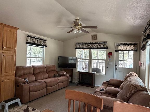 3rd image of 4 Pueblo Largo Cir