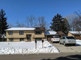 7701 Ewing Ave N, Brooklyn Park, MN 55443
