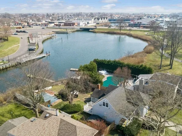 2719 Fox Road, Baldwin, NY 11510