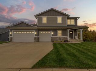 1258 Bluff St, Dundas, MN 55019