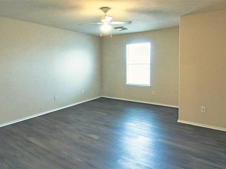 7419 Kennemer Dr — Photo 22