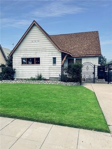730 S Chevy Chase Dr, Glendale, CA, 91205