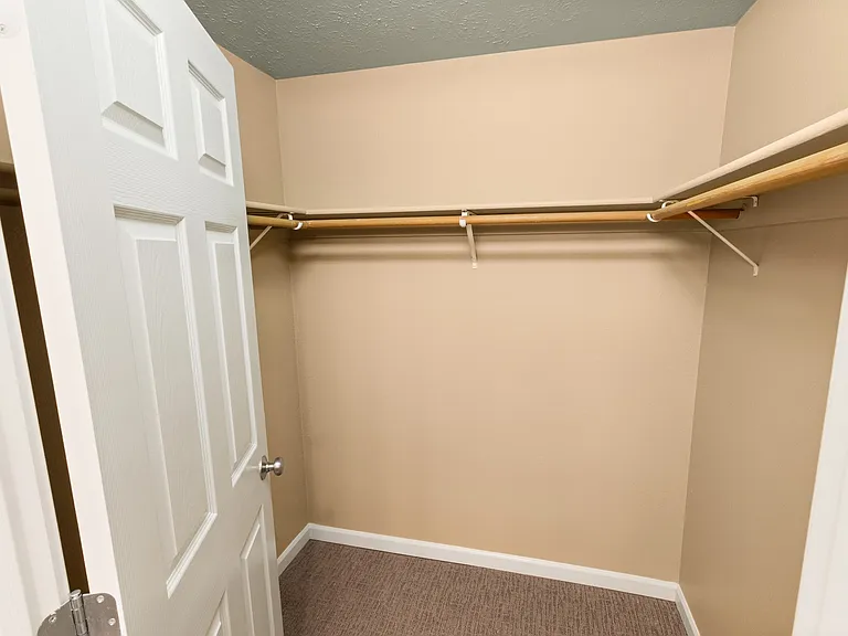 Graymayre Crossing Apartments — Photo 72